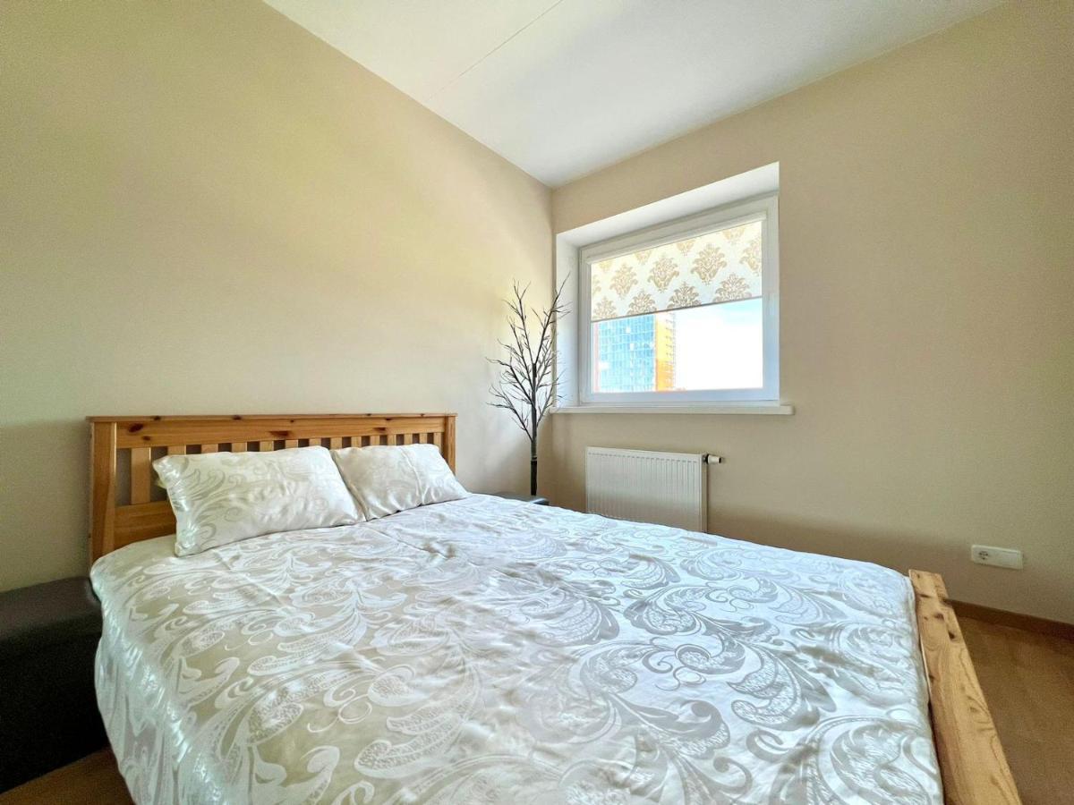 Apartment On Avenue Taikos 120 C ไคลเพดา ภายนอก รูปภาพ